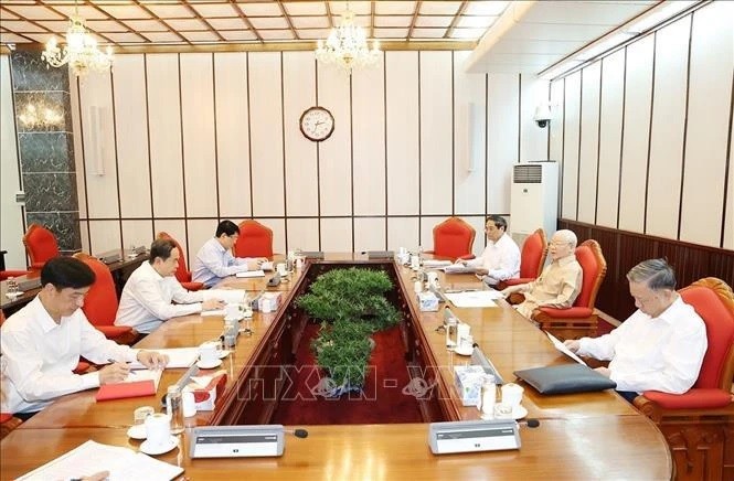 Party General Secretary Nguyen Phu Trong chairs meeting of key leaders