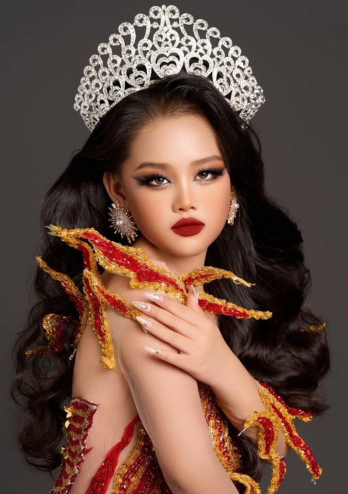 Cô bé Việt Nam giành ngôi Quán quân Gương mặt thời trang nhí thế giới 2024