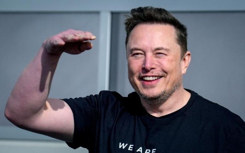 CEO Elon Musk lạc quan vào tương lai của Tesla nhờ vào robot Optimus. (Ảnh: Yonhap)