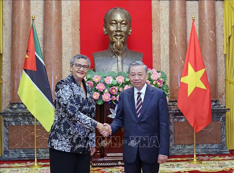 Chủ tịch nước Tô Lâm tiếp tiếp Đại sứ các nước trình Quốc thư