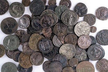 Phát hiện kho tiền cổ 1.700 năm tuổi của người Do Thái thời cổ đại