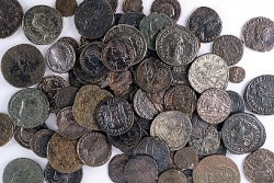 Phát hiện kho tiền 1.700 năm tuổi của người Do Thái cổ đại