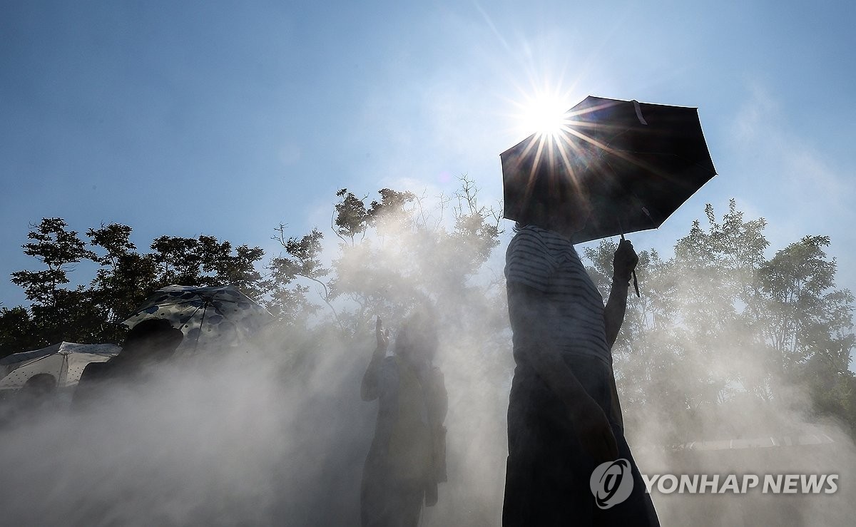 Hàn Quốc cảnh báo nắng nóng bao trùm trên cả nước