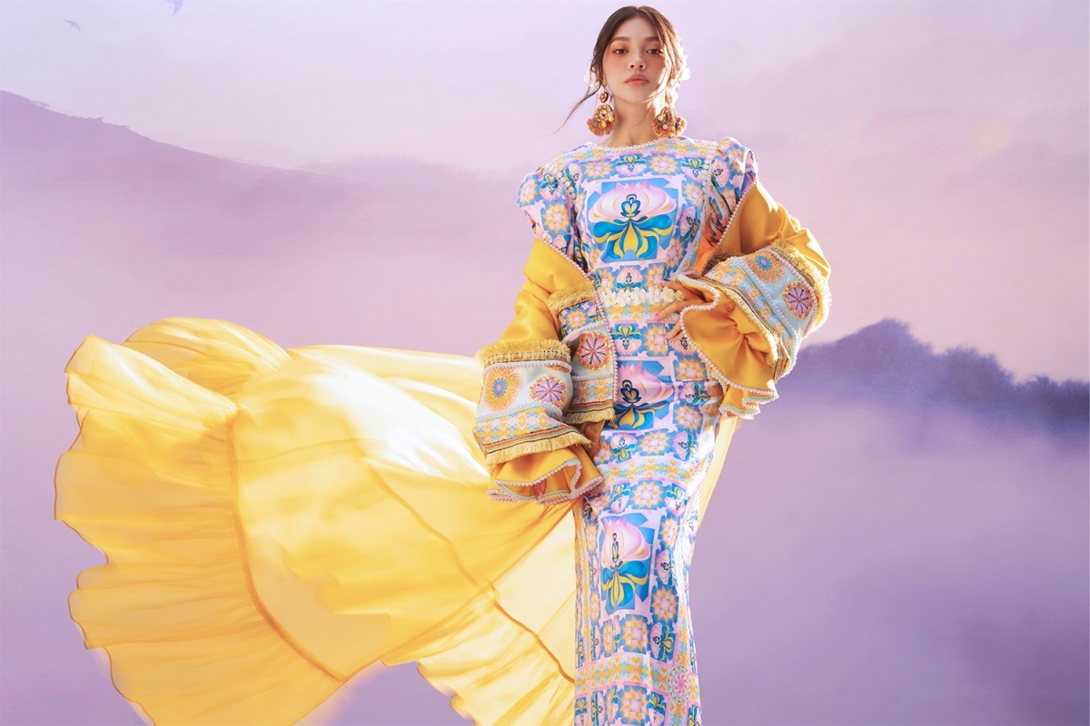 Hoa hậu Ý Nhi và hai Á hậu làm mẫu, giới thiệu bộ sưu tập đậm nét văn hóa vùng cao Tây Bắc