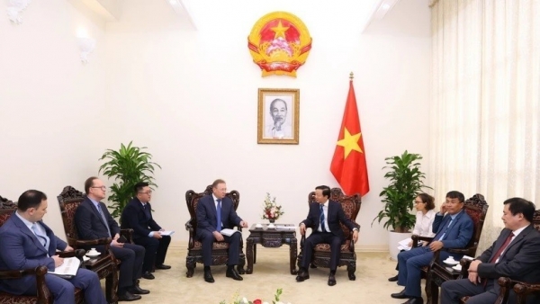 Deputy PM Tran Hong Ha receives General Director of Russia’s Zarubezhneft