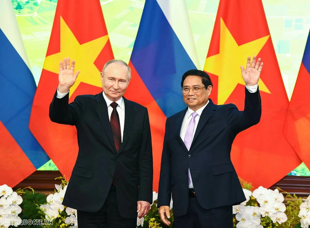 Vietnam and Russia strengthen cooperation in various fields, especially in economic trade, science and technology and energy