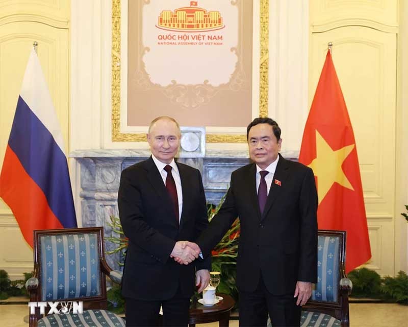 Chủ tịch Quốc hội Trần Thanh Mẫn hội kiến Tổng thống Liên bang Nga Vladimir Putin