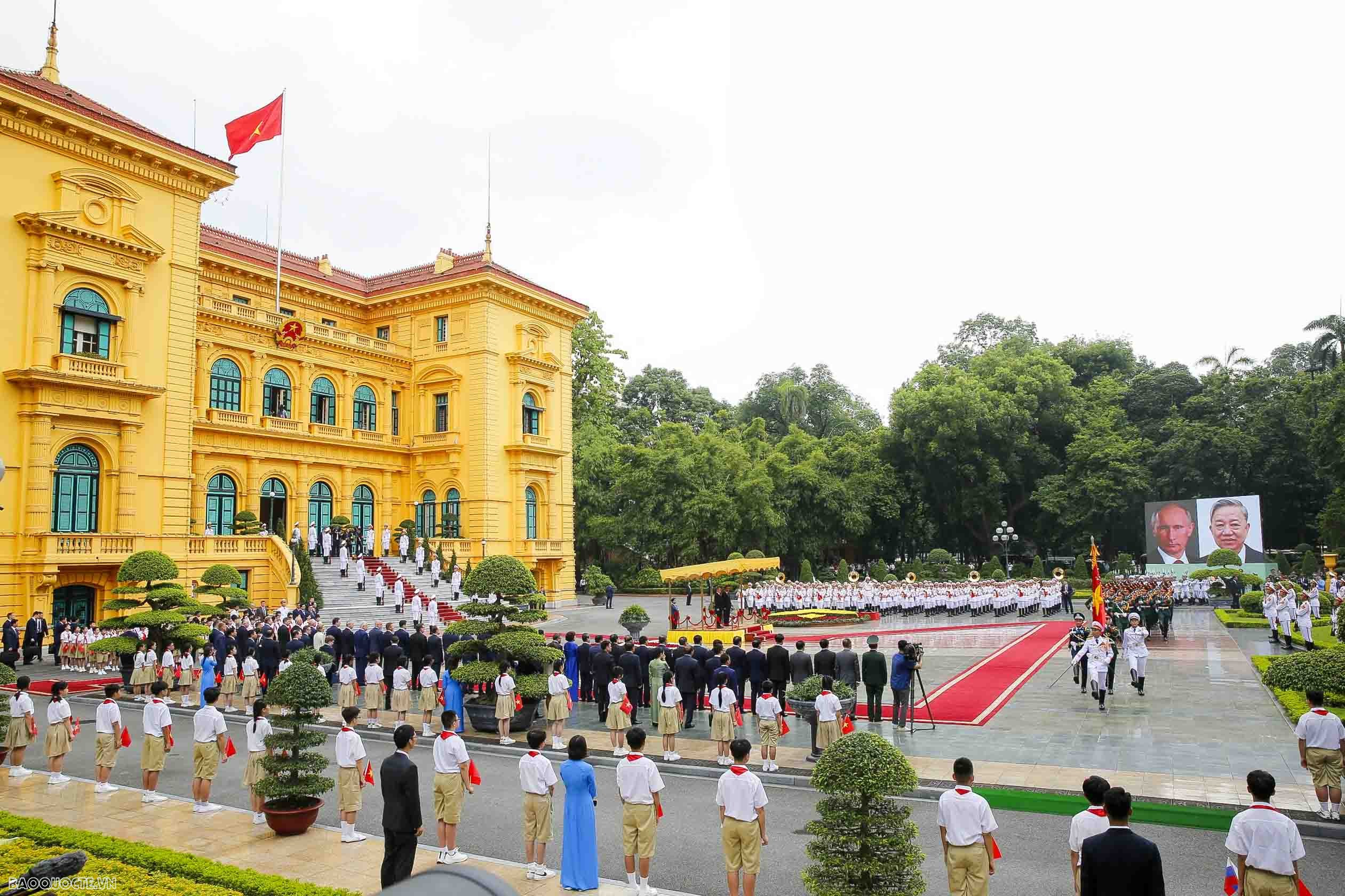 Chuyến thăm dày đặc các hoạt động của Tổng thống Nga Putin