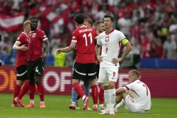 Đội tuyển đầu tiên chia tay EURO 2024 sau lượt trận thứ 2, tạm biệt Robert Lewandowski