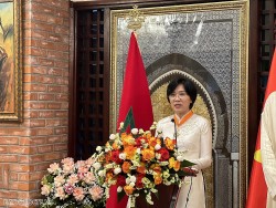 Đại sứ Đặng Thị Thu Hà đón nhận Huân chương Hoàng gia Morocco cao quý