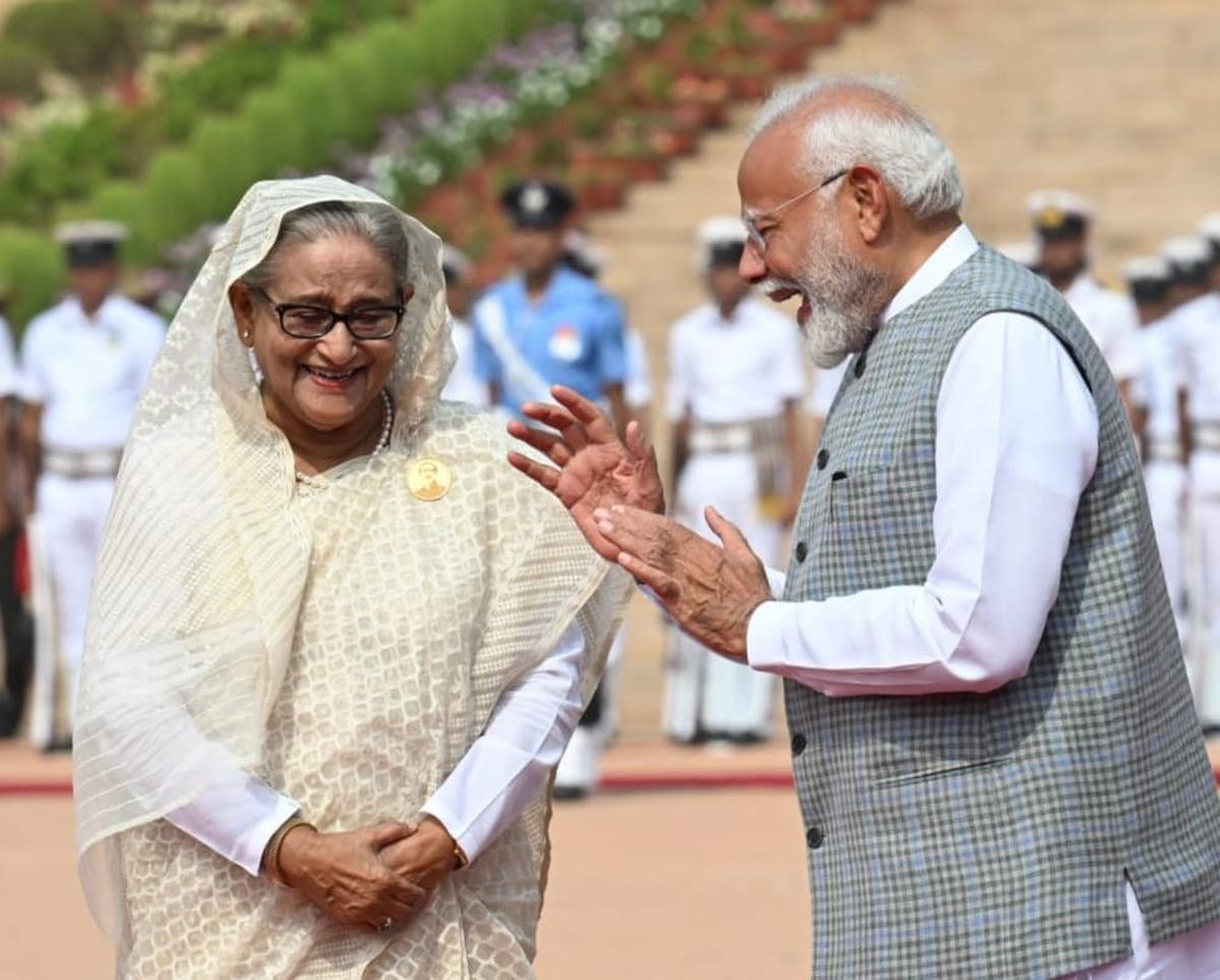 Thủ tướng Ấn Độ Narendra Modi chào đón Thủ tướng Bangladesh Sheikh Hasina thăm chính thức New Delhi từ ngày 21-22/6/2024. (Nguồn: PTIP