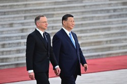 Tổng thống Ba Lan thăm Trung Quốc: Gửi gắm kỳ vọng về hòa bình Ukraine, Chủ tịch Tập Cận Bình điểm 5 nguyên tắc