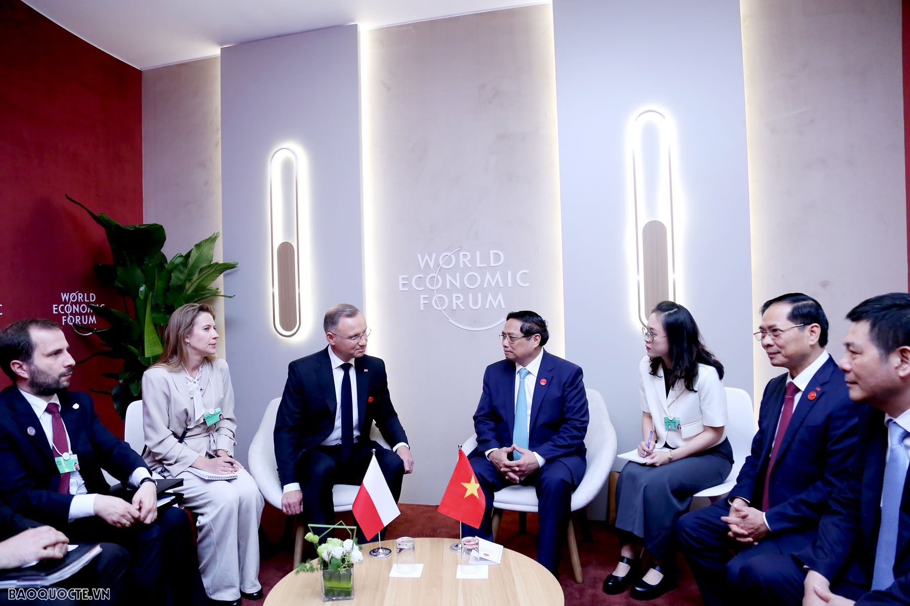 WEF Đại Liên 2024: Thủ tướng Chính phủ Phạm Minh Chính gặp Tổng thống Ba Lan Andrzej Duda