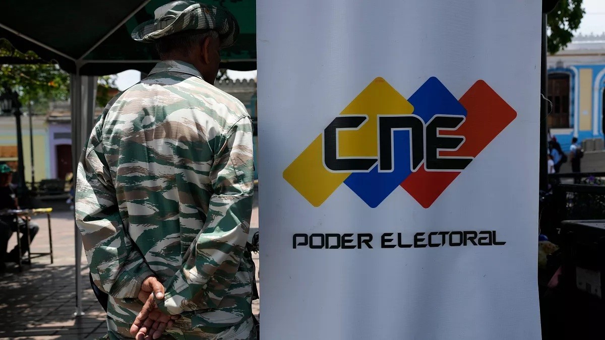 Venezuela đã mời nhóm BRICS, Cộng đồng các quốc gia Mỹ Latinh và Caribe (CELAC), Cộng đồng Caribe (Caricom), Liên minh các tổ chức bầu cử liên Mỹ (Uniore) và Liên minh châu Phi giám sát bầu cử. (Nguồn: AP)