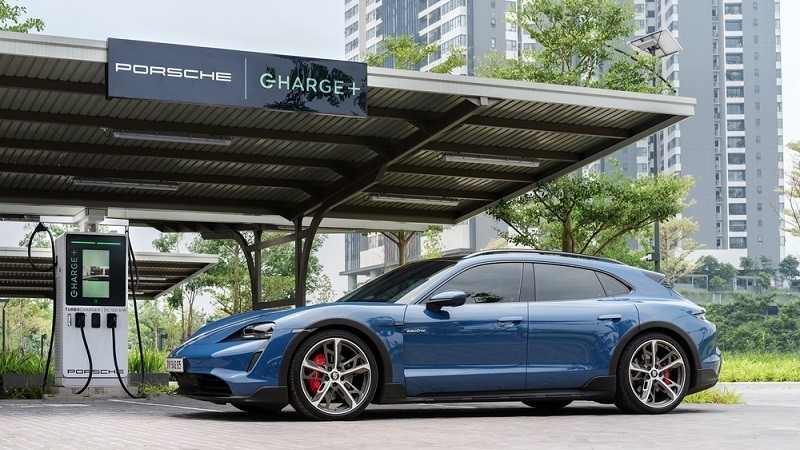 Porsche sắp triển khai 17 trạm sạc nhanh cho tất cả ô tô điện tại Việt Nam