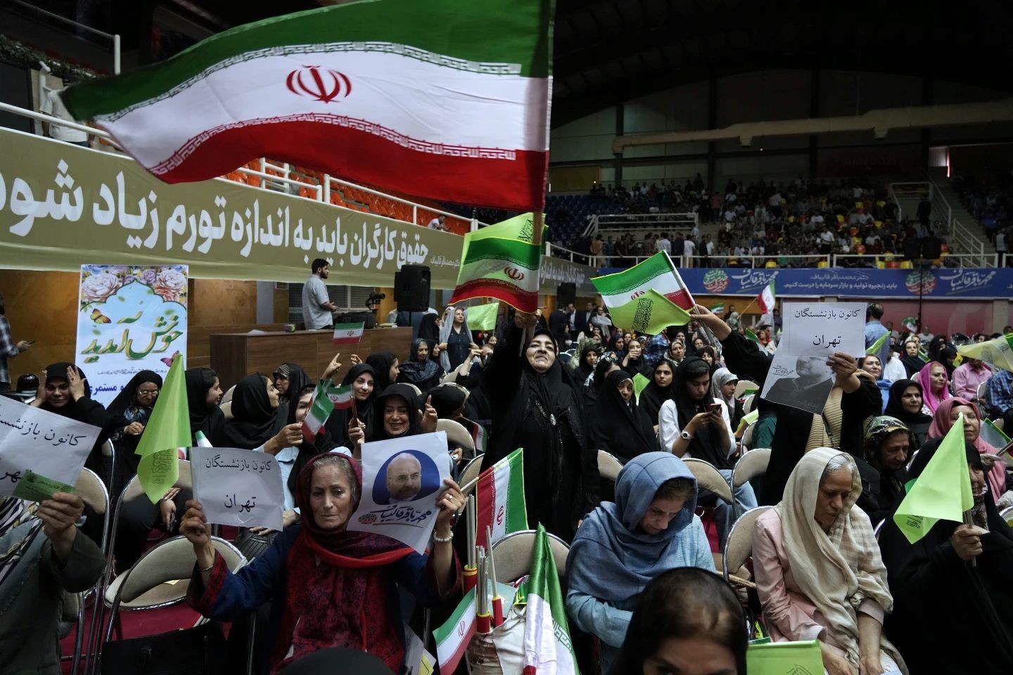Bầu cử Tổng thống Iran: Tìm người mới giải những bài toán cũ