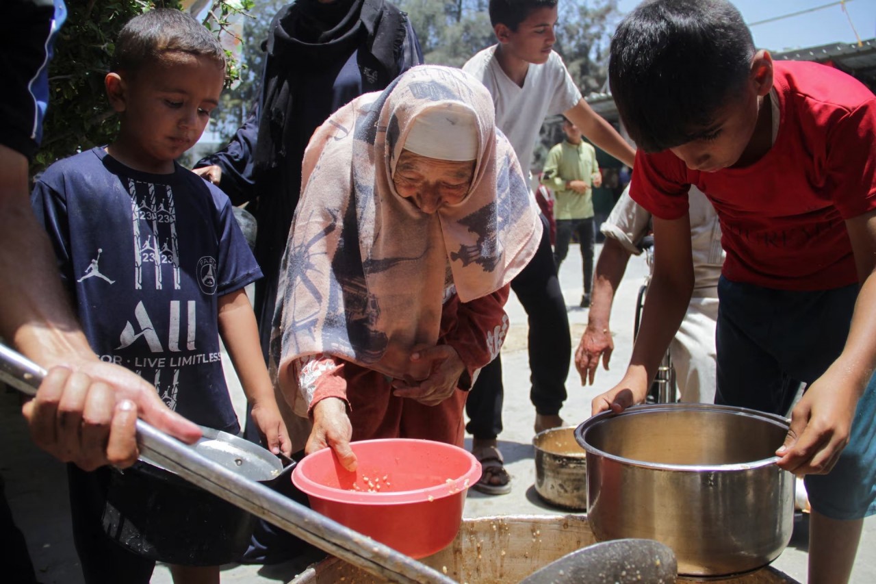 Xung đột Israel Palestine: Trẻ em Gaza đối mặt với nạn đói cùng cực