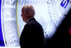 'Gợn sóng' trong đảng Dân chủ sau cuộc tranh luận trực tiếp giữa Tổng thống Mỹ Joe Biden và ông Donald Trump
