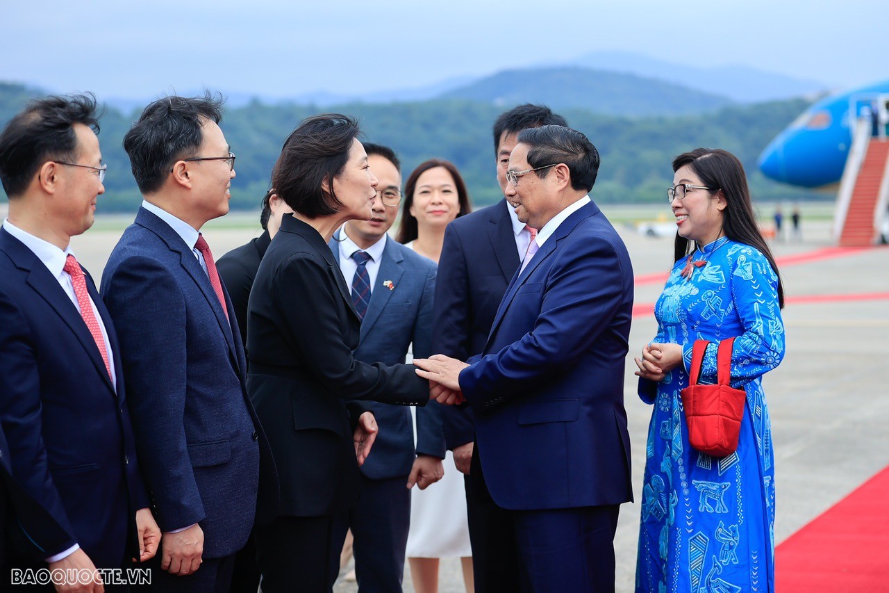 Toàn cảnh Lễ đón Thủ tướng Phạm Minh Chính và Phu nhân thăm chính thức Hàn Quốc