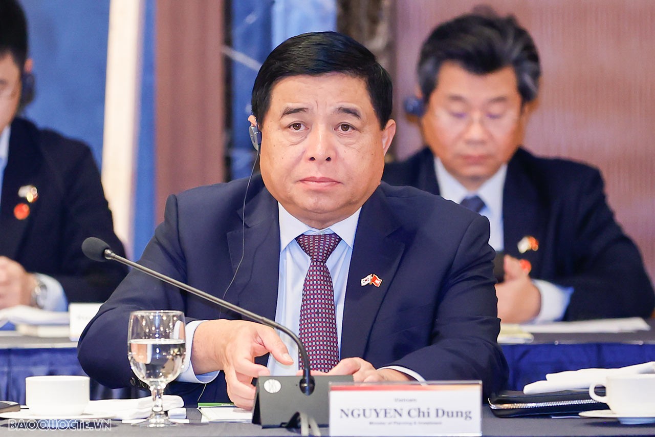Các tập đoàn hàng đầu Hàn Quốc mong muốn đầu tư, mở rộng sản xuất kinh doanh tại Việt Nam Các tập đoàn hàng đầu Hàn Quốc mong muốn đầu tư, mở rộng sản xuất kinh doanh tại Việt Nam