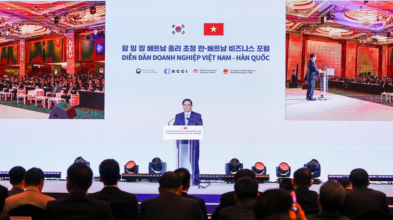 Prime Minister Pham Minh Chinh attends Vietnam-RoK Business Forum in Seoul