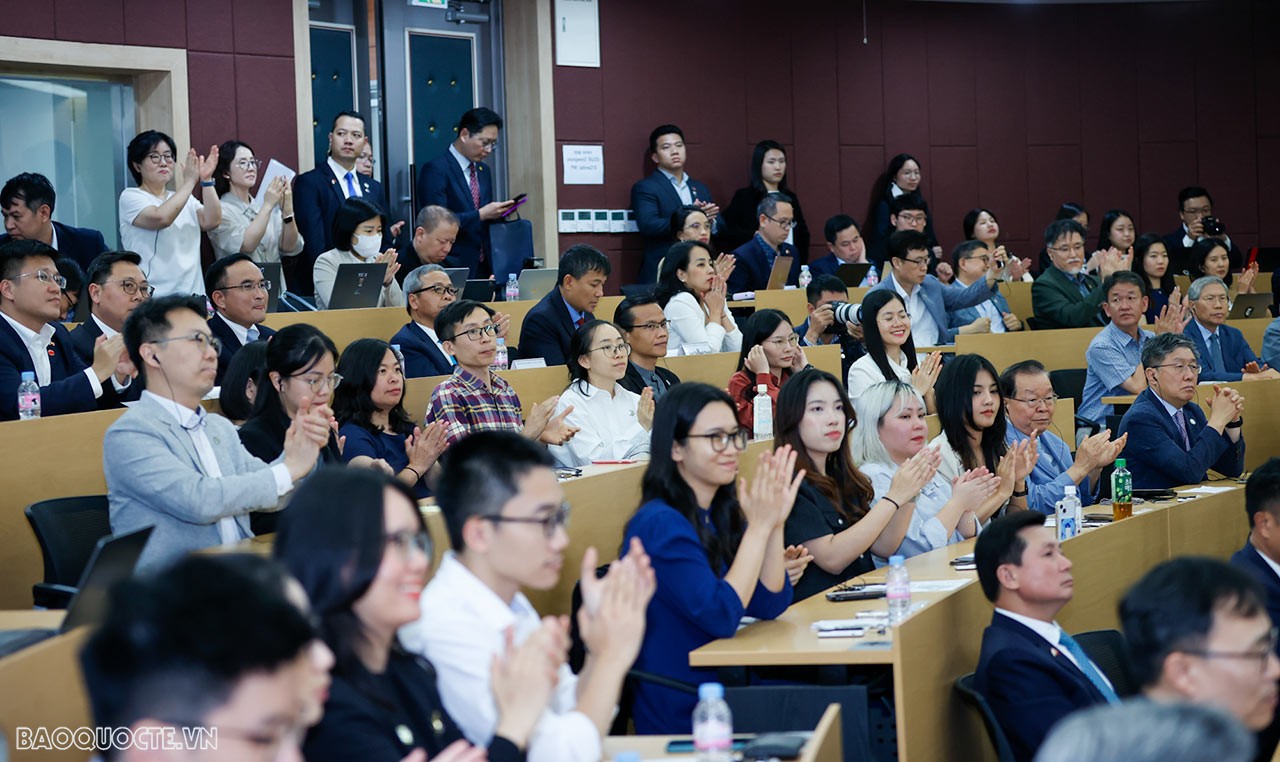 Thủ tướng Phạm Minh Chính gửi thông điệp quan trọng tại Đại học Quốc gia của Hàn Quốc