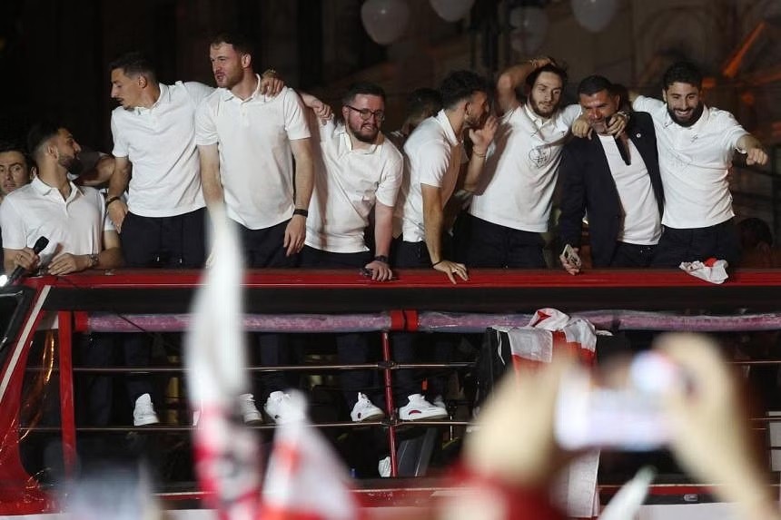 EURO 2024: Người hâm mộ chào đón đội tuyển Georgia trở về như những người hùng