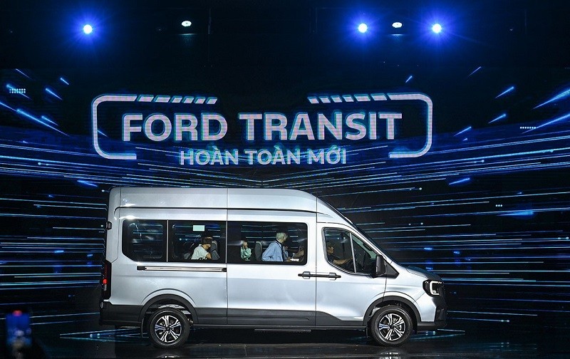 Ford Transit 2024 chính thức ra mắt khách hàng Việt 