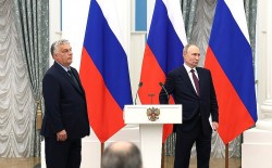 Ảnh ấn tượng (1-7/7): Nga ủng hộ 