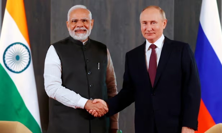  Cuộc gặp gần đây nhất giữa Thủ tướng Narendra Modi và Tổng thống Putin gặp Modi diễn ra tại Hội nghị thượng đỉnh SCO ở Uzbekistan vào tháng 9/2022. (Nguồn: AP)