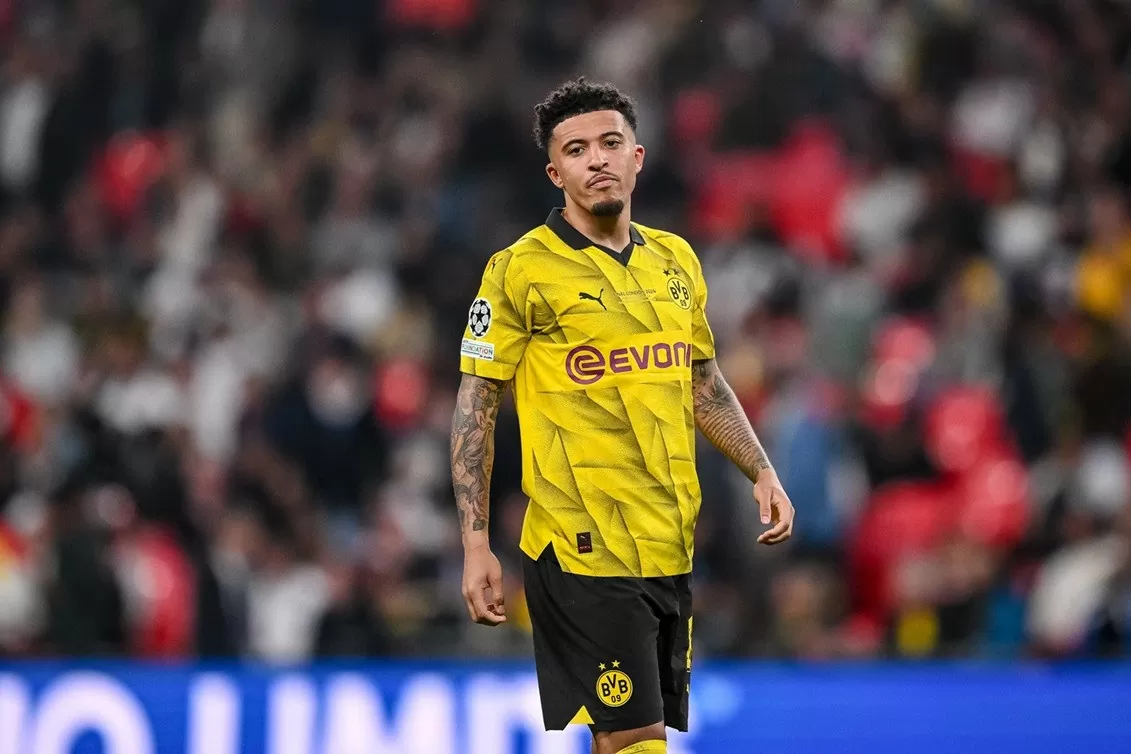 Trở lại MU, Jadon Sancho gây bối rối tại trung tâm huấn luyện Carrington