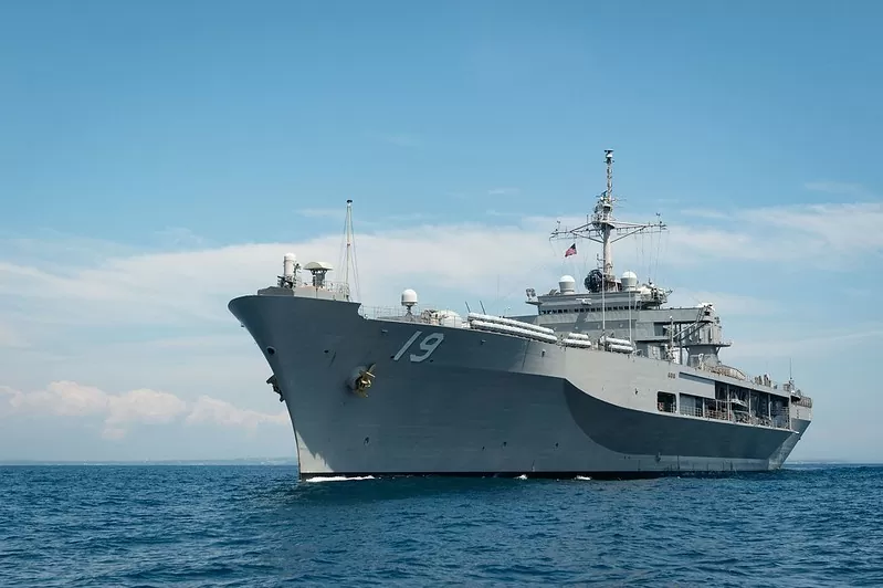 Soái hạm USS Blue Ridge của Hạm đội 7 Mỹ thăm Khánh Hòa