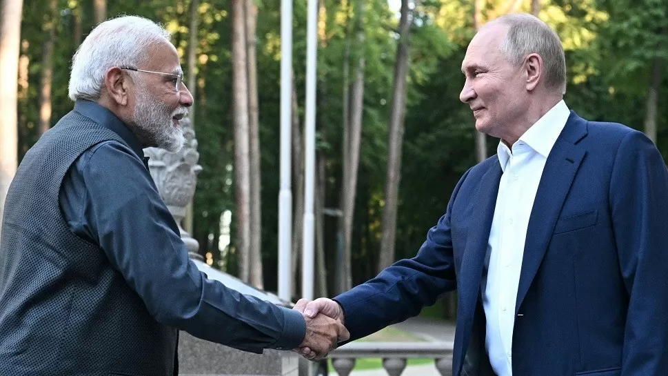 Thủ tướng Ấn Độ thăm Nga bàn chuyện gì?