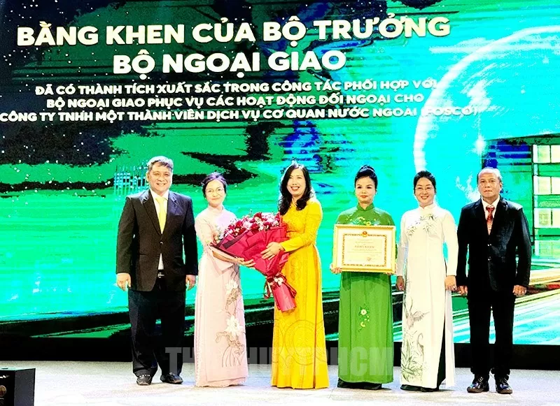 Công ty TNHH MTV Dịch vụ cơ quan nước ngoài - FOSCO kỷ niệm 45 năm ngày thành lập