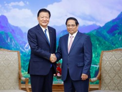 Thủ tướng Phạm Minh Chính tiếp Bộ trưởng phụ trách Hiệp định CPTPP của Nhật Bản