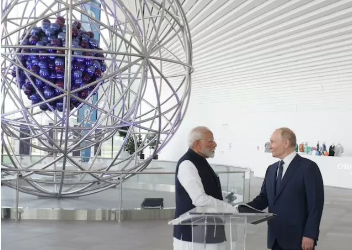 Hội nghị thượng đỉnh Nga-Ấn Độ: Ký 15 văn kiện, ra tuyên bố chung về phát triển chiến lược, vì sao Moscow lại quan trọng với New Delhi?