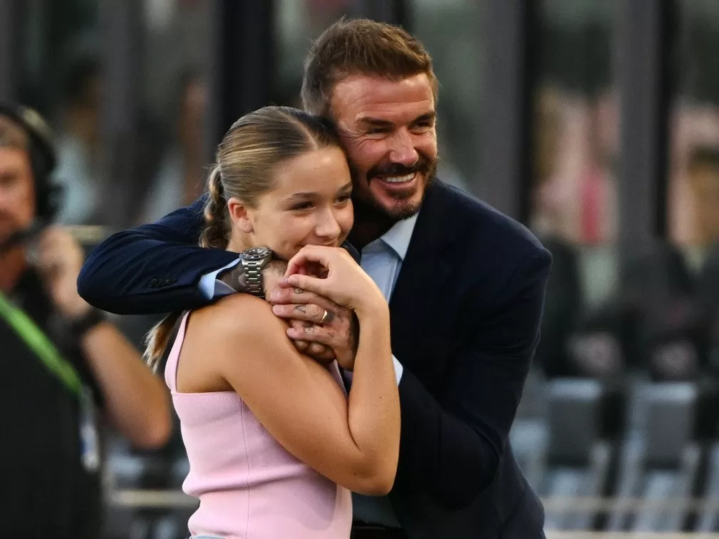 Cựu danh thủ David Beckham thấy lo lắng khi con gái út bắt đầu vào lứa tuổi teen
