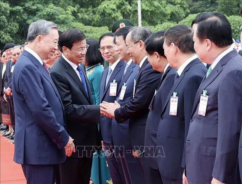 Lễ đón chính thức Chủ tịch nước Tô Lâm thăm cấp Nhà nước tới CHDCND Lào