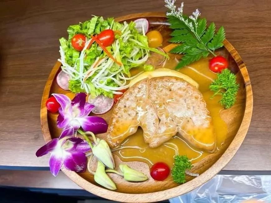 Khai trương tổ hợp nhà hàng - ẩm thực và rượu vang CaliFood