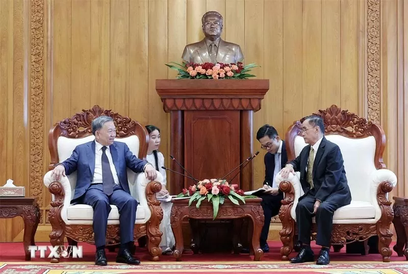 Chủ tịch nước Tô Lâm thăm các đồng chí nguyên Lãnh đạo cấp cao của Lào