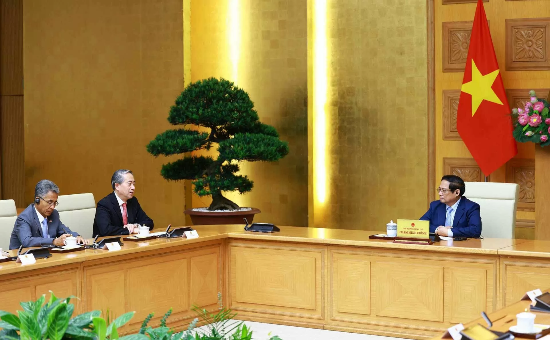 Thủ tướng Phạm Minh Chính tiếp Đại sứ Trung Quốc chào từ biệt, kết thúc nhiệm kỳ công tác tại Việt Nam