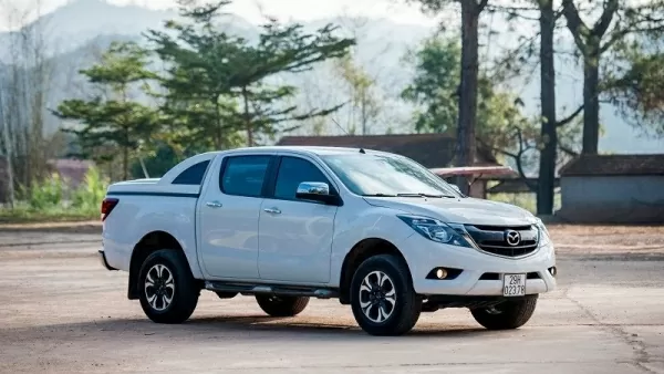 Top 10 xe ô tô bán chậm nhất 6 tháng đầu năm 2024: Mazda BT-50 đội sổ