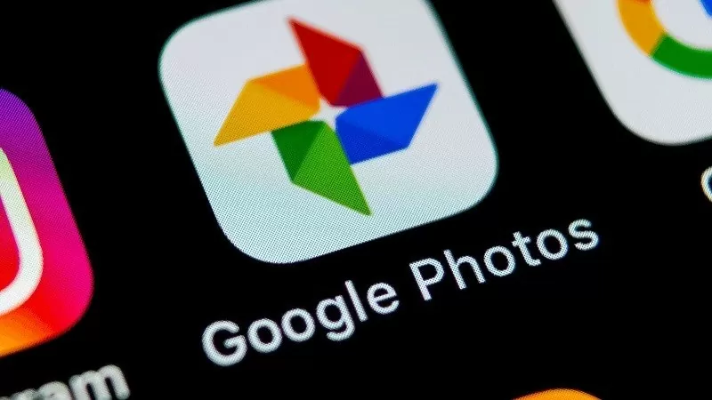 Người dùng đã có thể chuyển ảnh từ Google Photos sang Apple iCloud mà không cần tải xuống