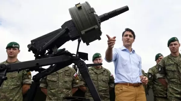 'Chạy theo' NATO, Canada vừa mừng vừa lo