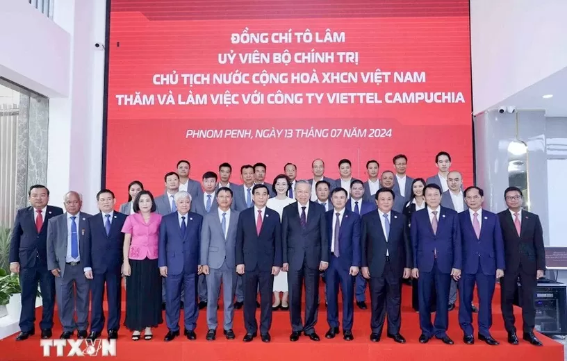 Chủ tịch nước Tô Lâm: Công ty viễn thông Metfone là điển hình cho hợp tác kinh tế Việt Nam-Campuchia