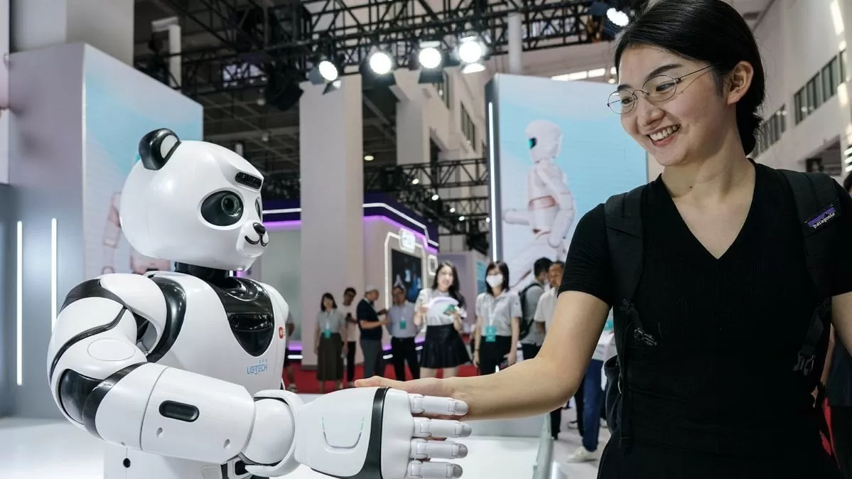 Doanh số bán robot công nghiệp tại Trung Quốc chiếm hơn một nửa tổng sản lượng của thế giới