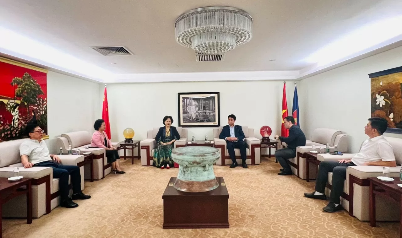 Tăng cường Ngoại giao kênh 2 để thúc đẩy giao lưu học thuật và cụ thể hoá các sáng kiến hợp tác kinh tế giữa Việt Nam và tỉnh Quảng Đông, Trung Quốc