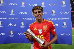 EURO 2024: Cầu thủ 17 tuổi Lamine Yamal lập kỳ tích kiến tạo