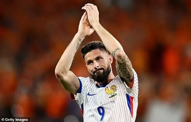 Chân sút xuất sắc nhất lịch sử tuyển Pháp Olivier Giroud chia tay sự nghiệp thi đấu quốc tế