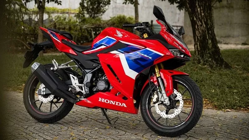 Cập nhật bảng giá xe Honda CBR150R mới nhất tháng 7/2024